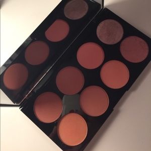 Makeup Revolution Blush Highlight Palette